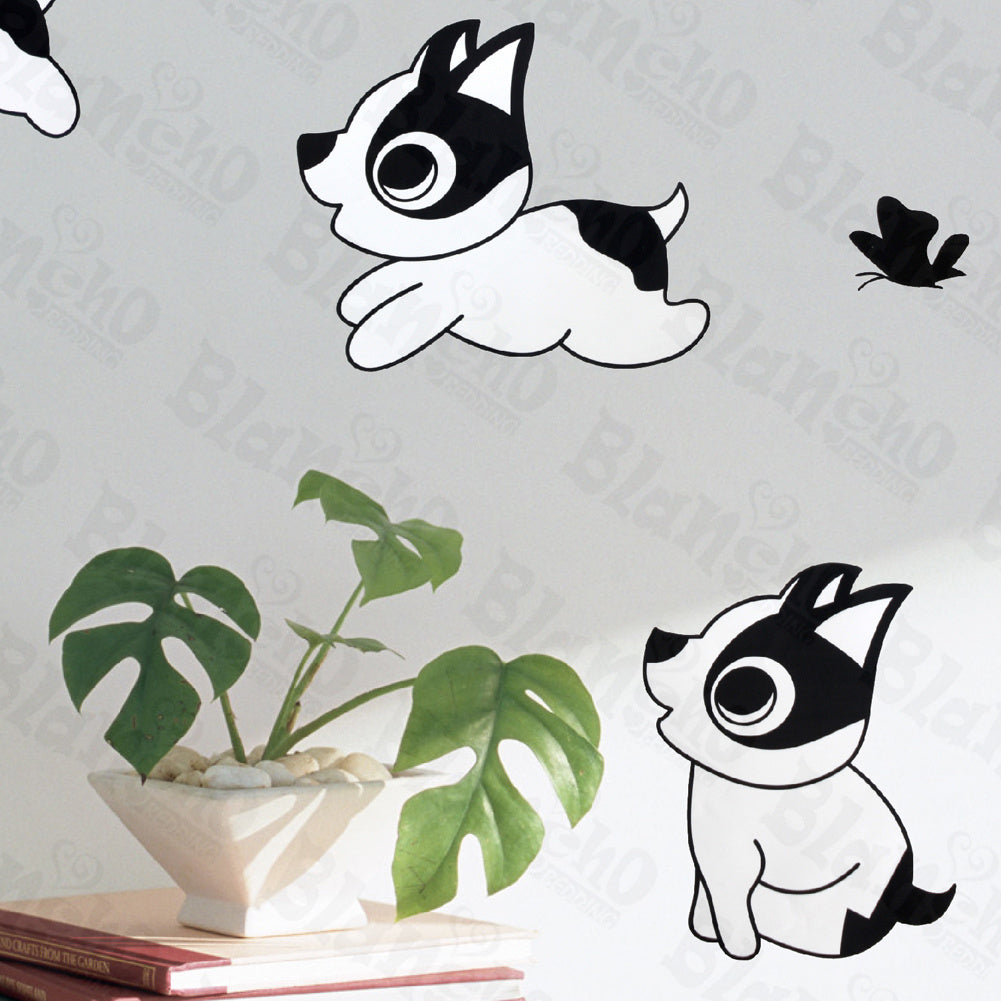 Run With Puppy - Hemu Wall Decals Stickers Appliques Home Decor 12.6 BY 23.6 Inches